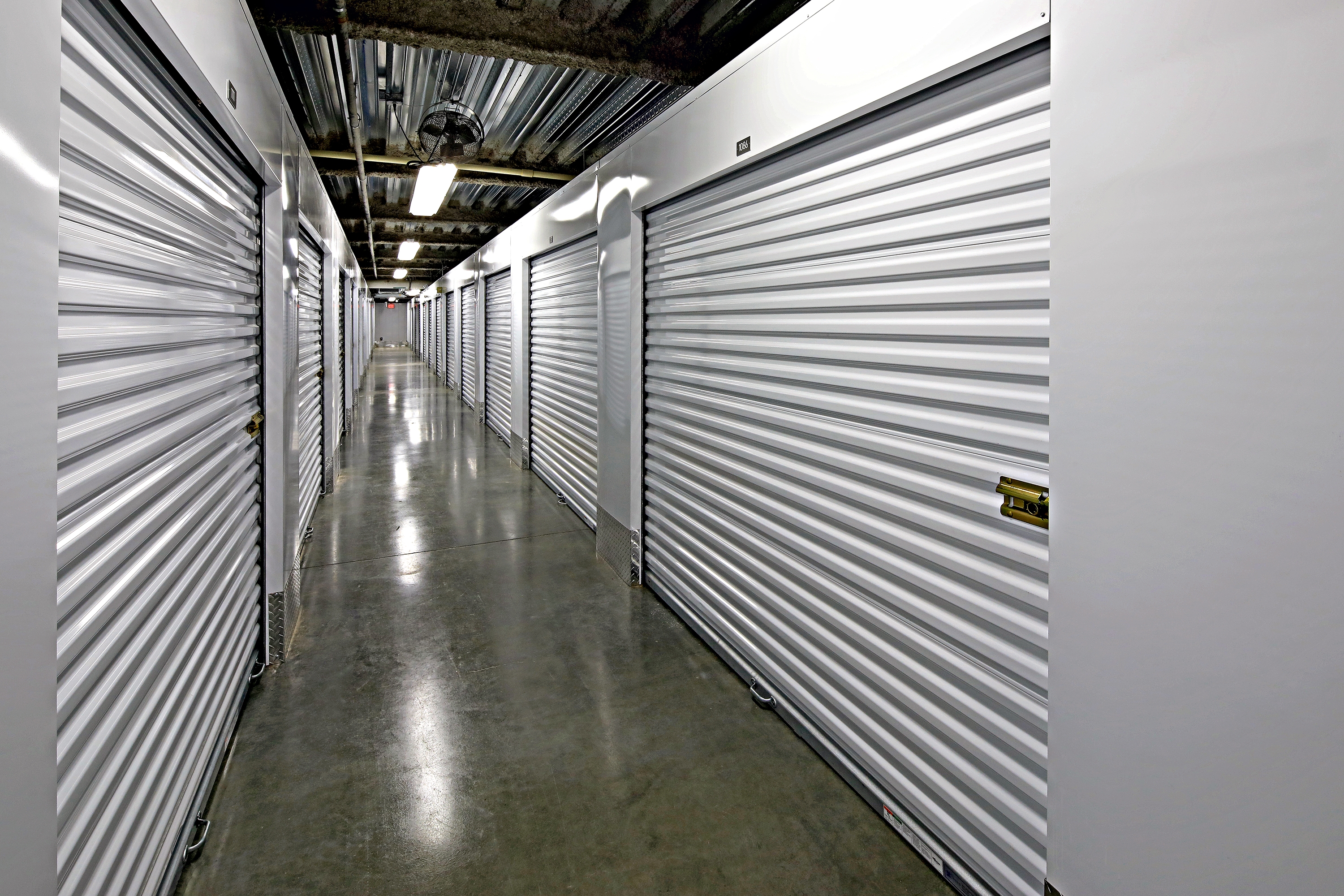 One Loudoun Self Storage