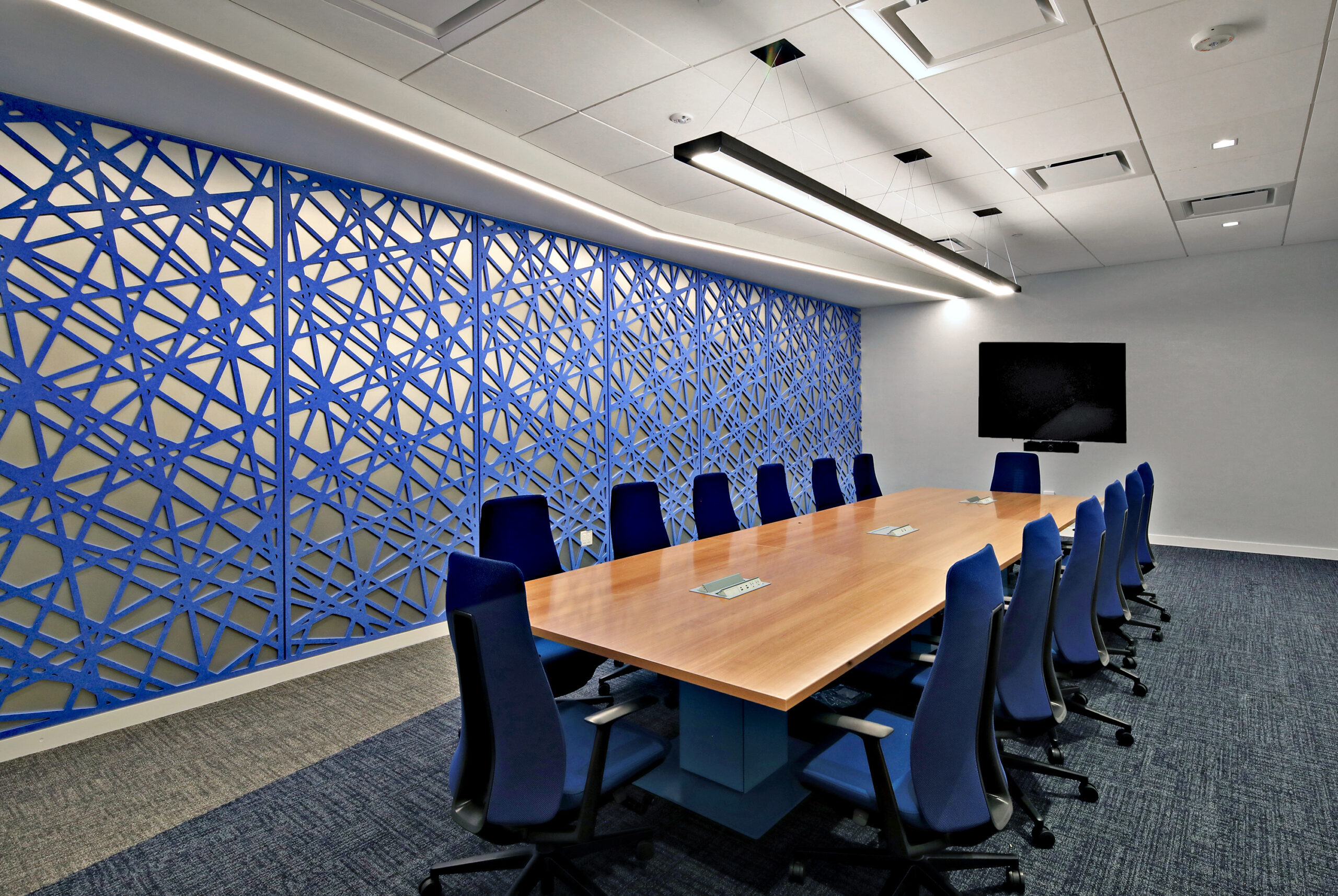 raytheon-at-northwoods-28-int-1514-083024-lkg-nw-at-the-main-conference-room