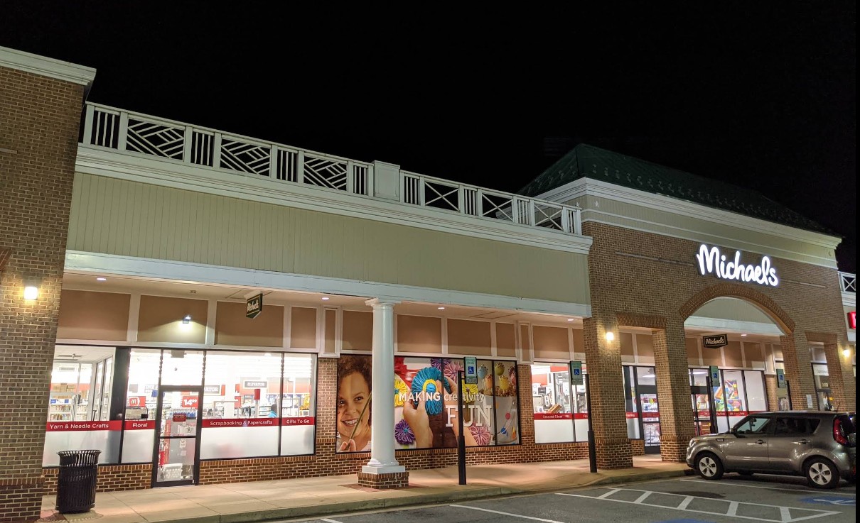 michaels-bradlee-shopping-center4