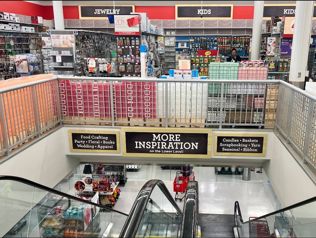 michaels-bradlee-shopping-center8