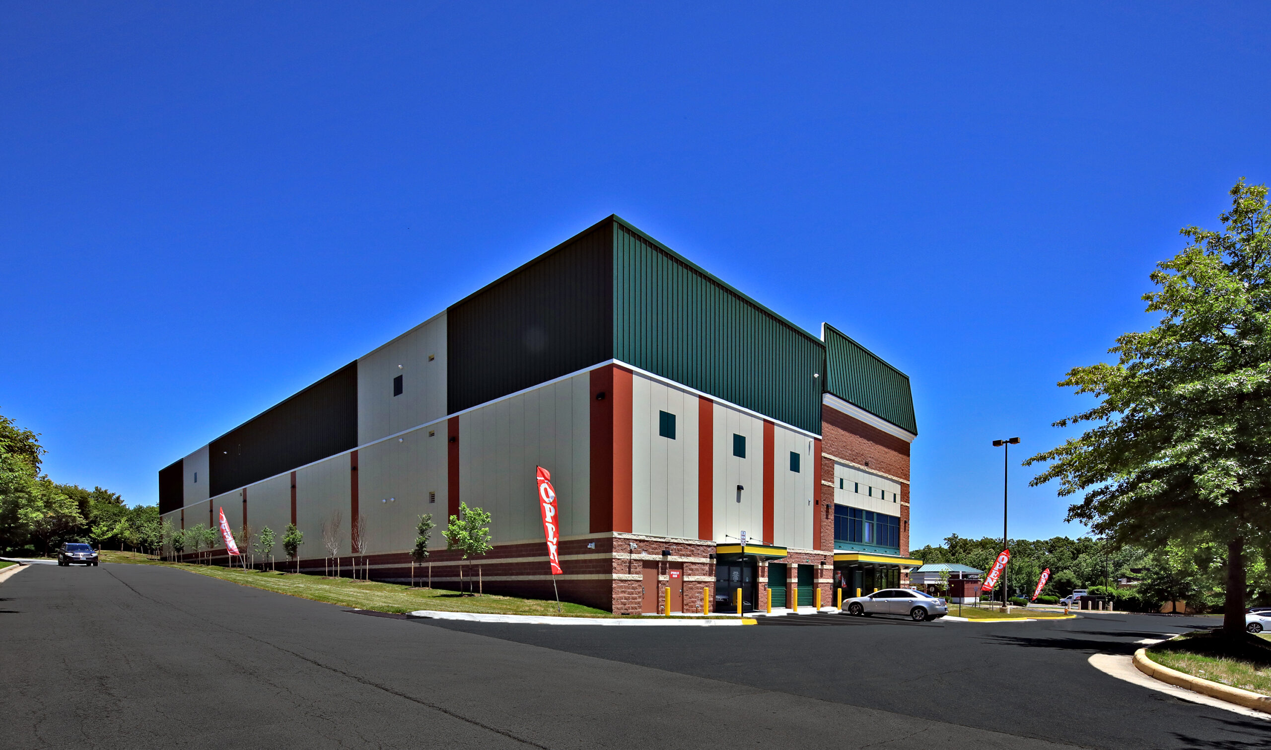 storage-zone-self-storage-8975-061119-lkg-ne