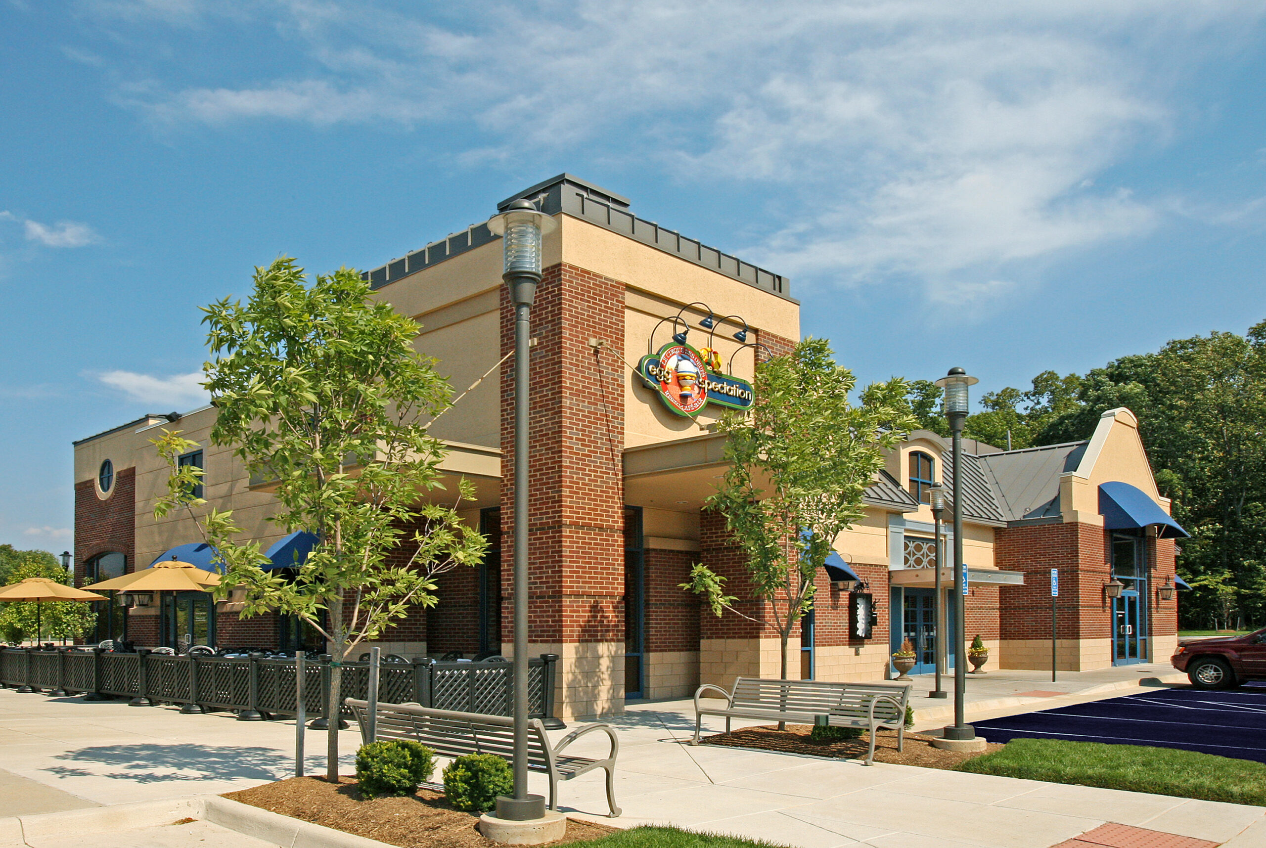 westfields-shops-exterior-0415