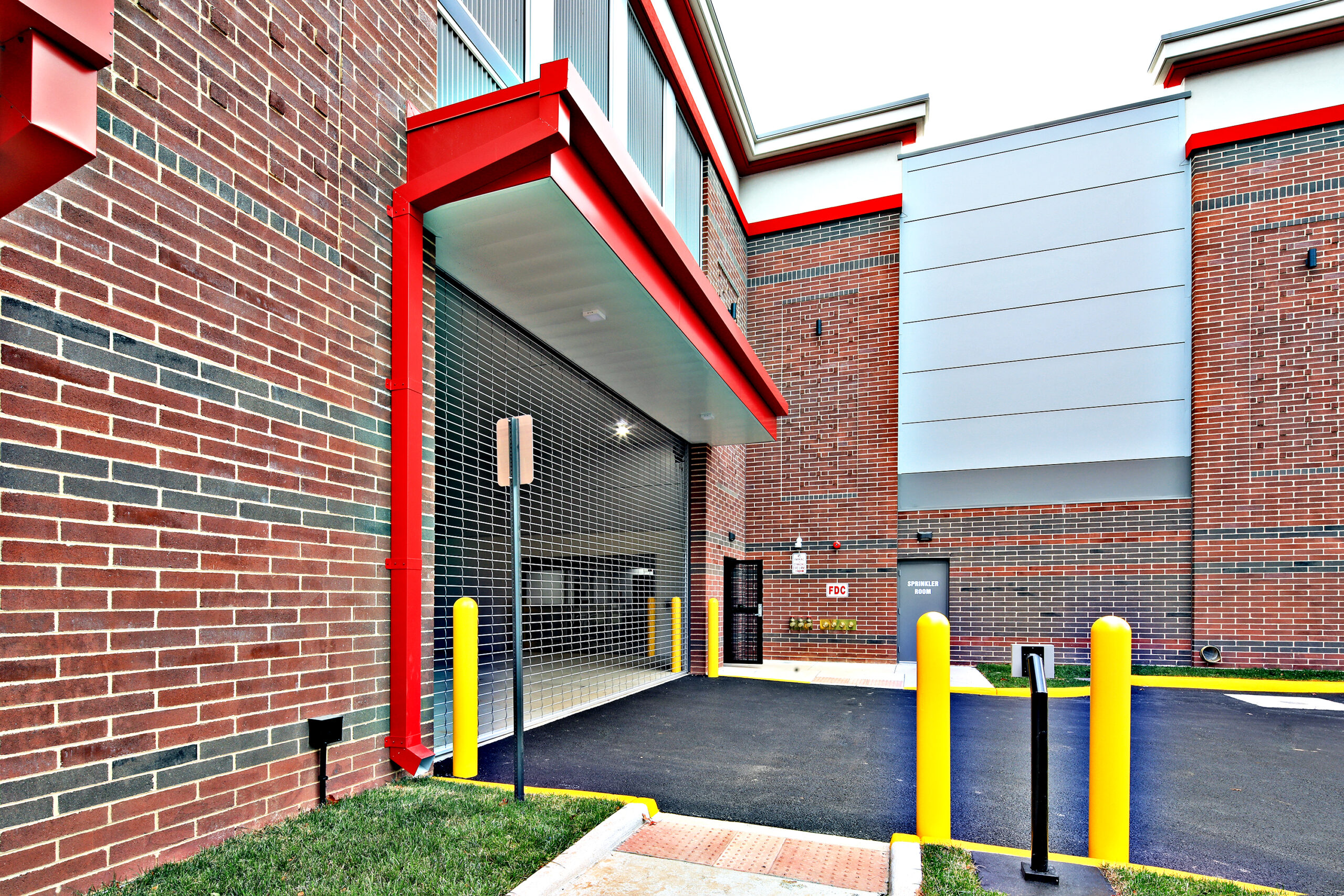 cubesmart-at-fair-lakes-ext-6354-110724-lkg-se