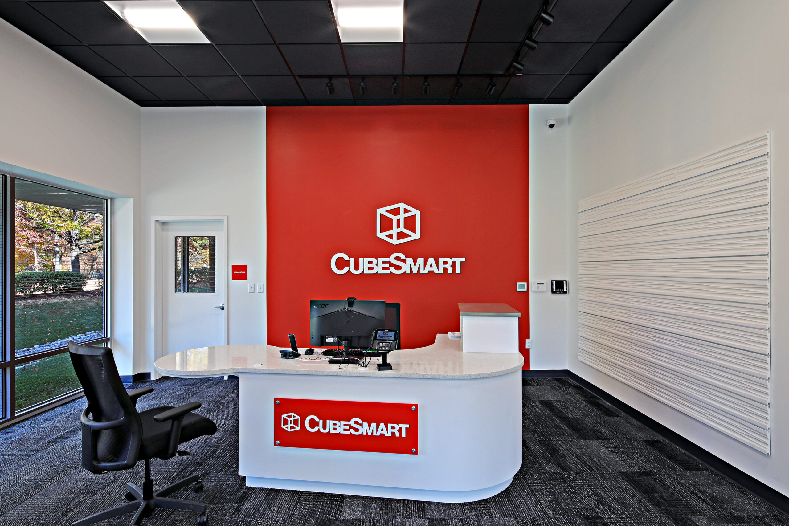 cubesmart-at-fair-lakes-int-2952-110724-lkg-e