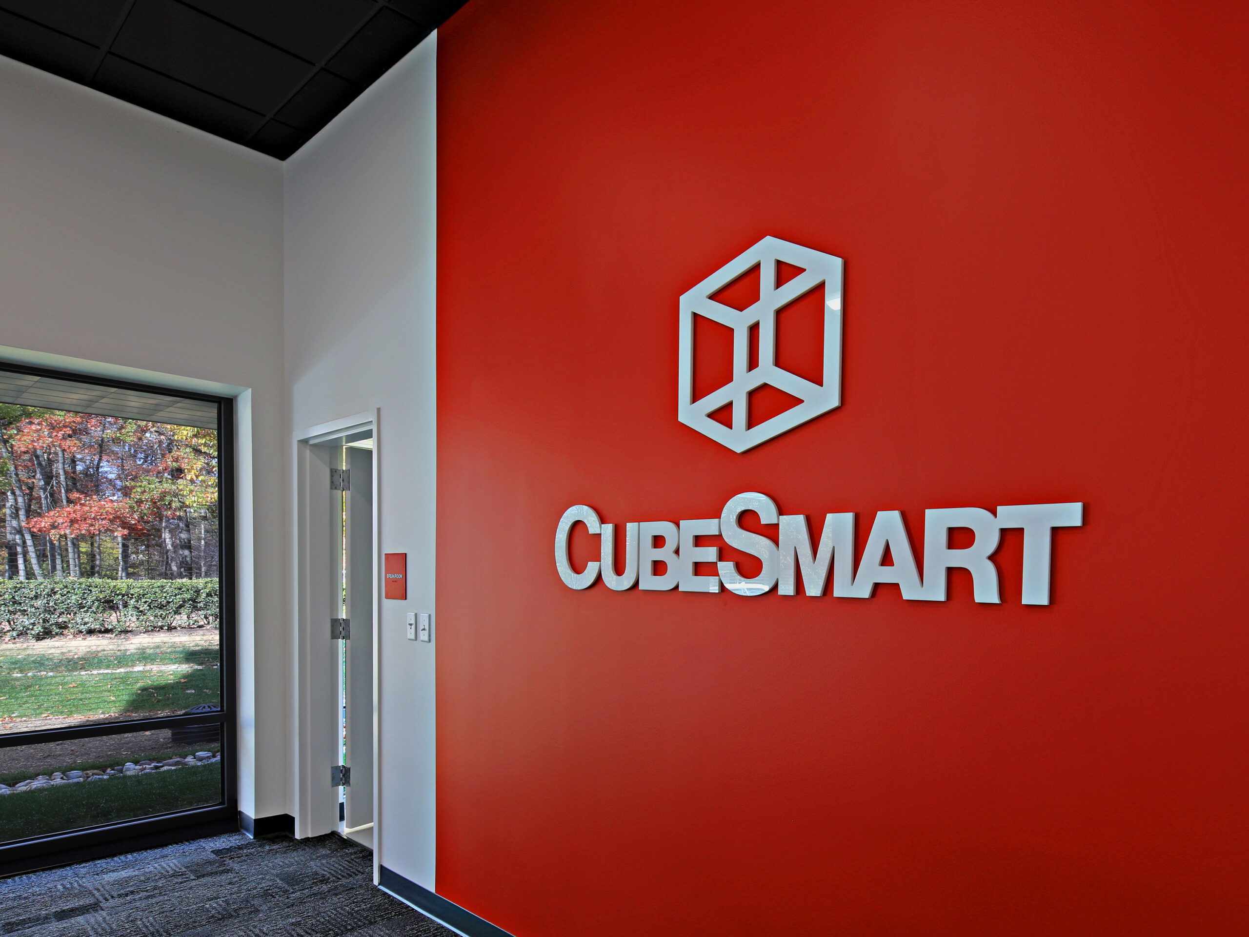 cubesmart-at-fair-lakes-int-3020-110724-lkg-n