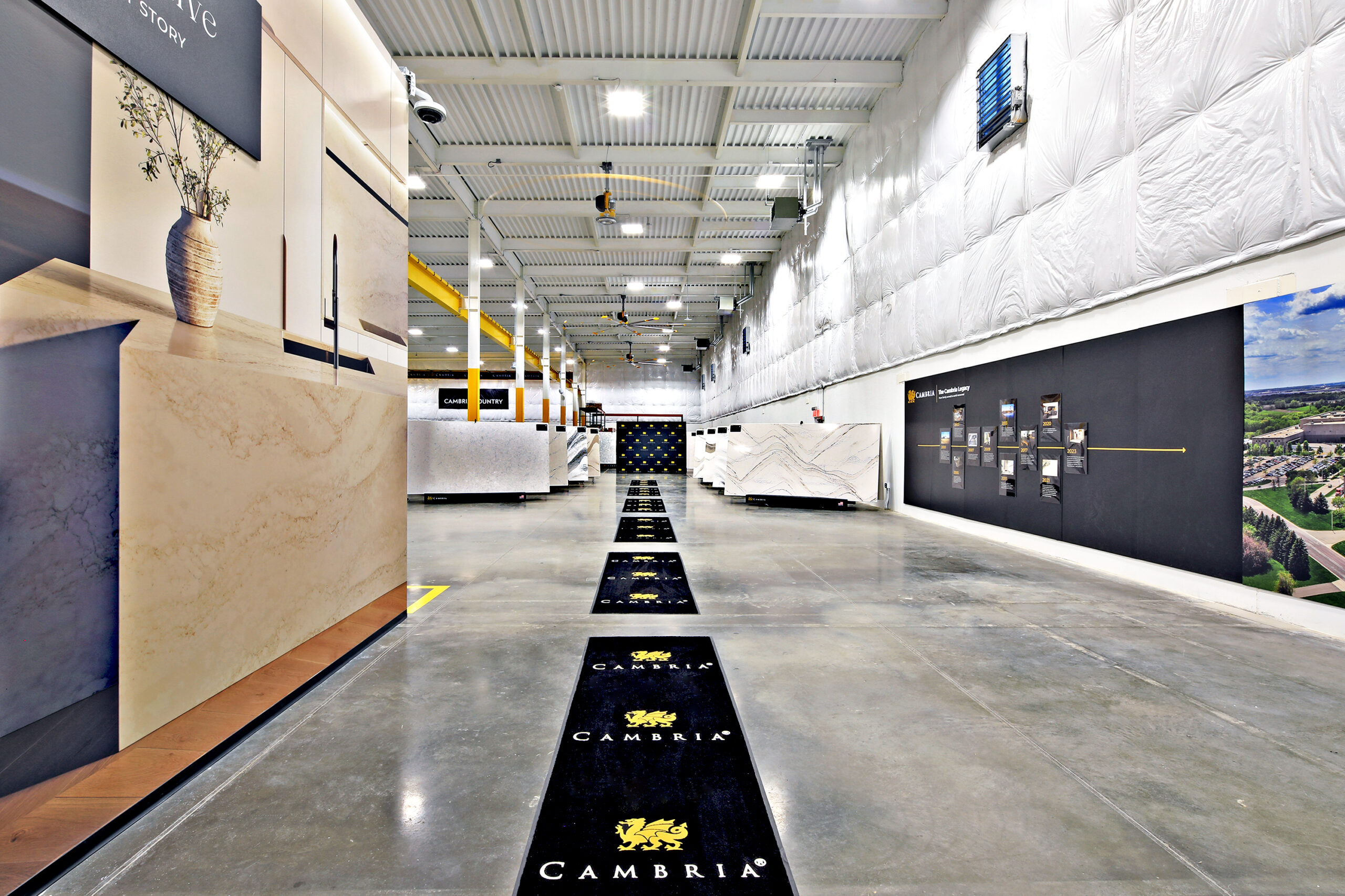 cambria-int-8666-061224-lkg-s-at-the-warehouse-walkway
